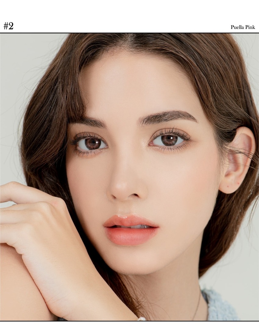 
Experience the soft charm of Puella Brown contacts.